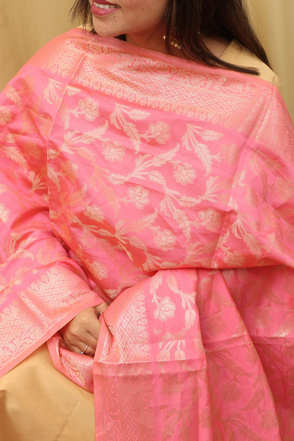 Stunning Pink Banarasi Silk Dupatta - Elegant and Luxurious