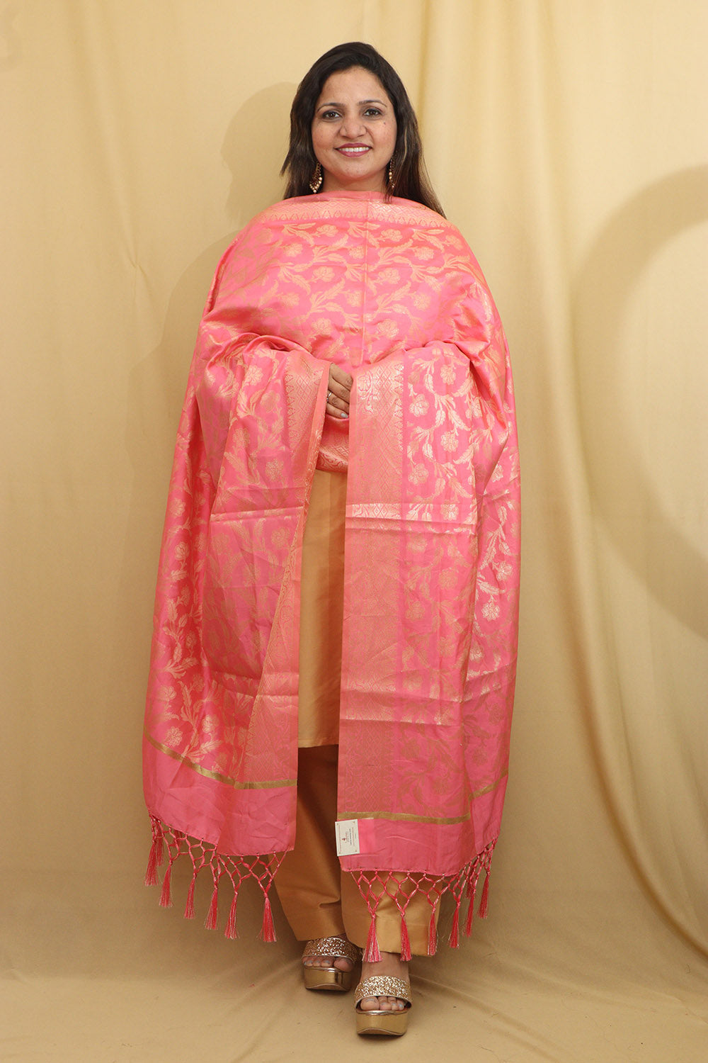 Stunning Pink Banarasi Silk Dupatta - Elegant and Luxurious