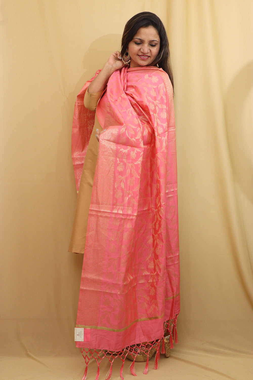 Stunning Pink Banarasi Silk Dupatta - Elegant and Luxurious