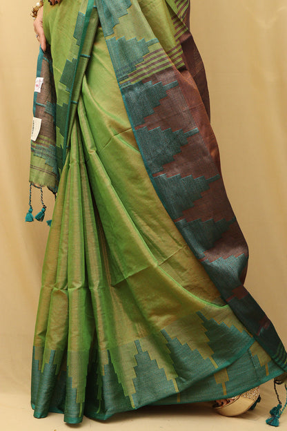 Ethnic Green Bengal Tissue Cotton Saree: Temple Border