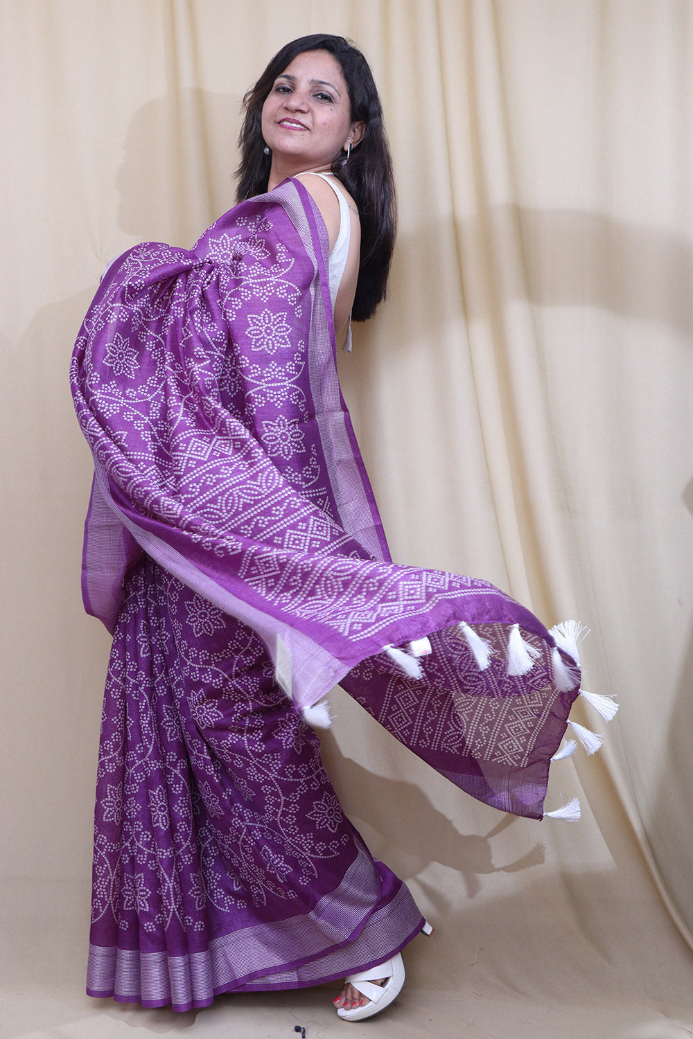 Stunning Purple Bandhani Silk Saree with Digital Print - Luxurion World
