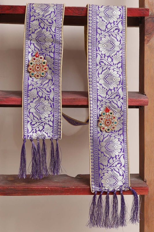 Divya India Customized Royal Swagat Stole ,Khesh, Patka, Gamcha, Dupatta – Elegant and Luxurious Purple Banarasi Silk Stole With a Beautifully Matching Tassel & Brooch for Welcoming Guests at Weddings, Anniversaries or Grand Celebratory Occasions