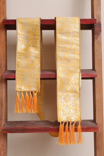 Divya India Customized Royal Swagat Stole ,Khesh, Patka, Gamcha, Dupatta – Elegant and Luxurious Yellow Banarasi Silk Stole With a Beautifully Matching Tassel & Brooch for Welcoming Guests at Weddings, Anniversaries or Grand Celebratory Occasions