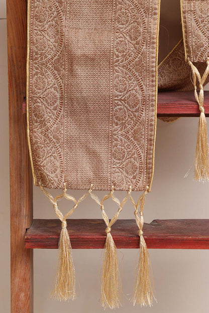 Divya India Customized Swagat Stole/Dupatta – Pastel Banarasi Antique Zari Cotton Stole With a Beautifully Matching Tassel & Brooch for Welcoming Guests at Weddings, Anniversaries or Grand Celebratory Occasions