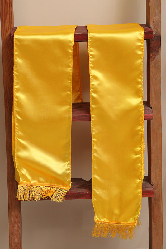 Luxurion World’s Yellow plain unisex silk stole bring timeless elegance, making every wedding, anniversary, birthday, or celebration special by welcoming guests with warmth and grace.