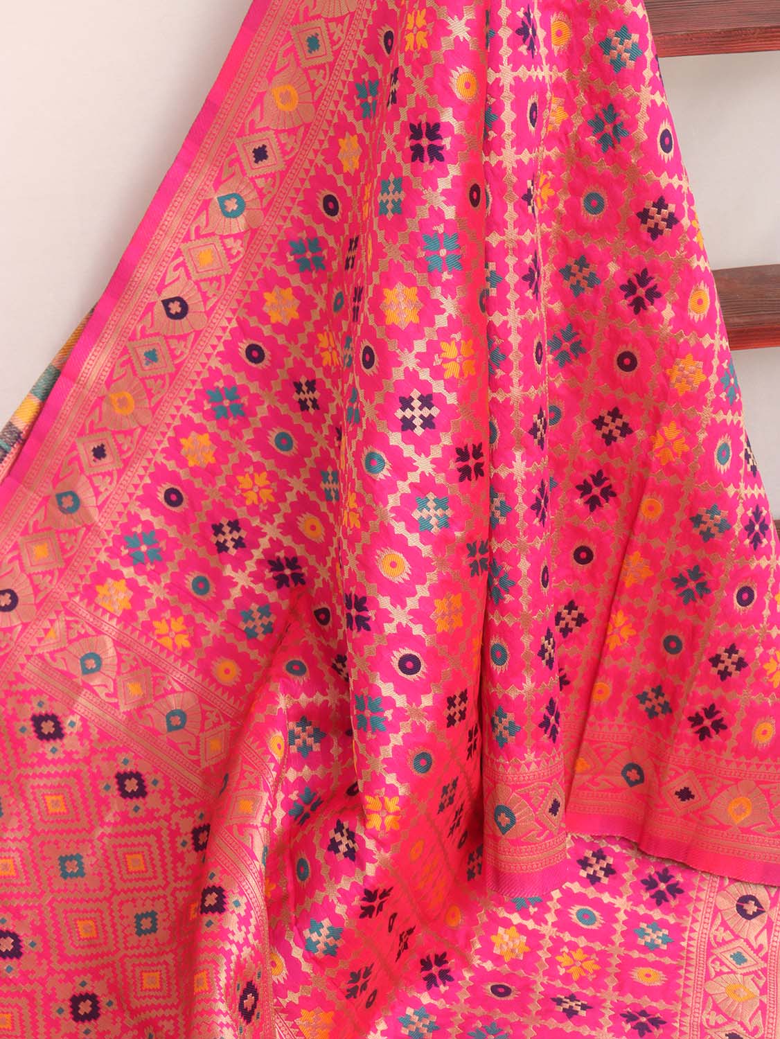 Pink Banarasi Silk Meenakari Dupatta - divyaindia 