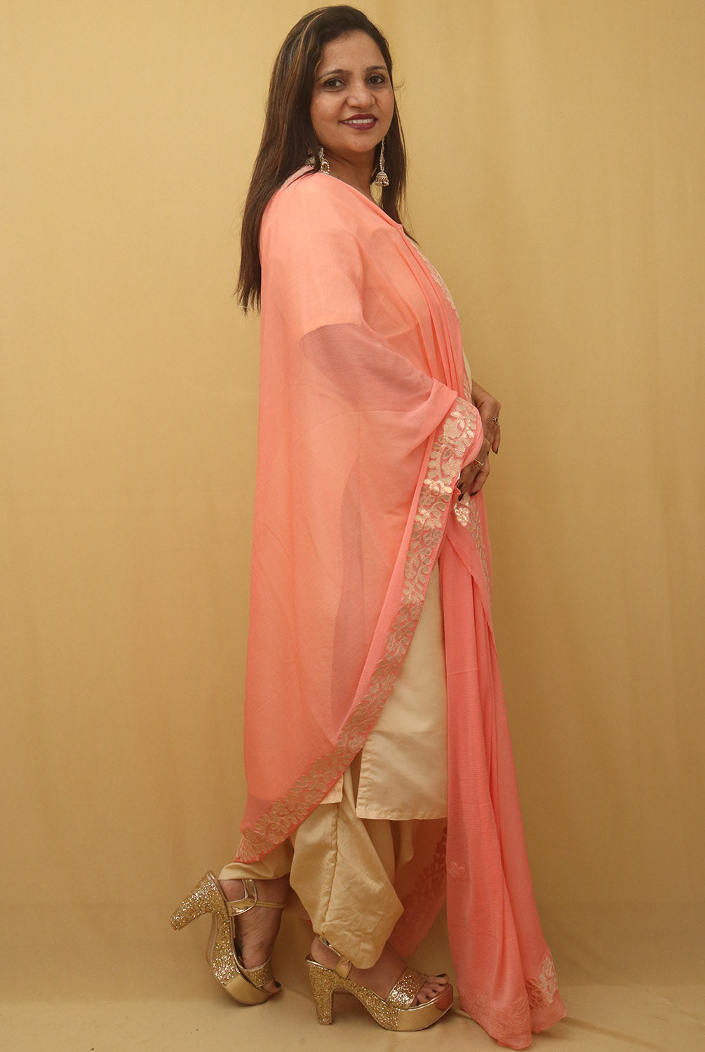 Peach Gota Patti Work Chiffon Dupatta - divyaindia 