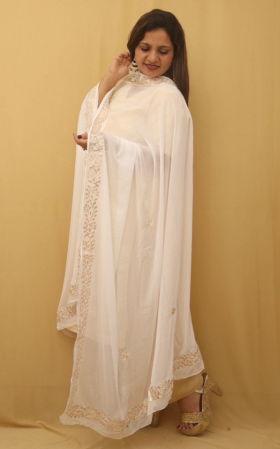 White Gota Patti Work Chiffon Dupatta - divyaindia 