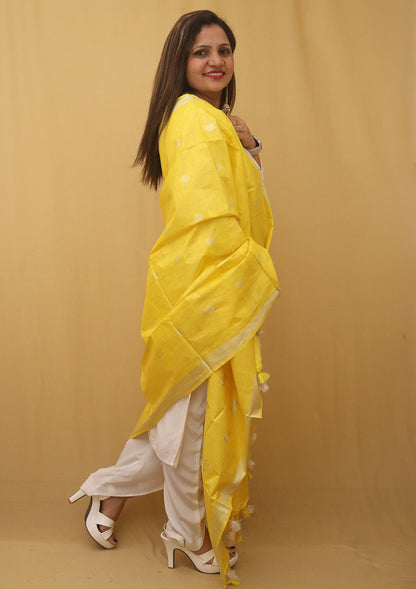 Yellow Bhagalpur Handloom Linen Cotton Dupatta - divyaindia 