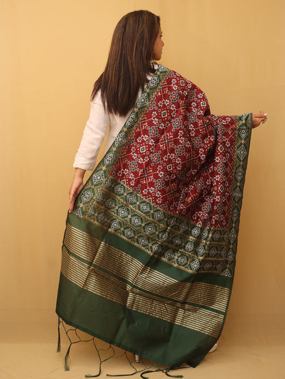 Maroon Patola Silk Dupatta - divyaindia 