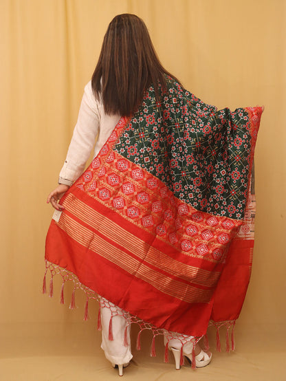 Green Patola Silk Dupatta - divyaindia 