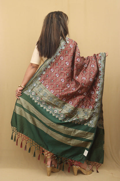 Maroon Patola Silk Dupatta: Timeless Elegance