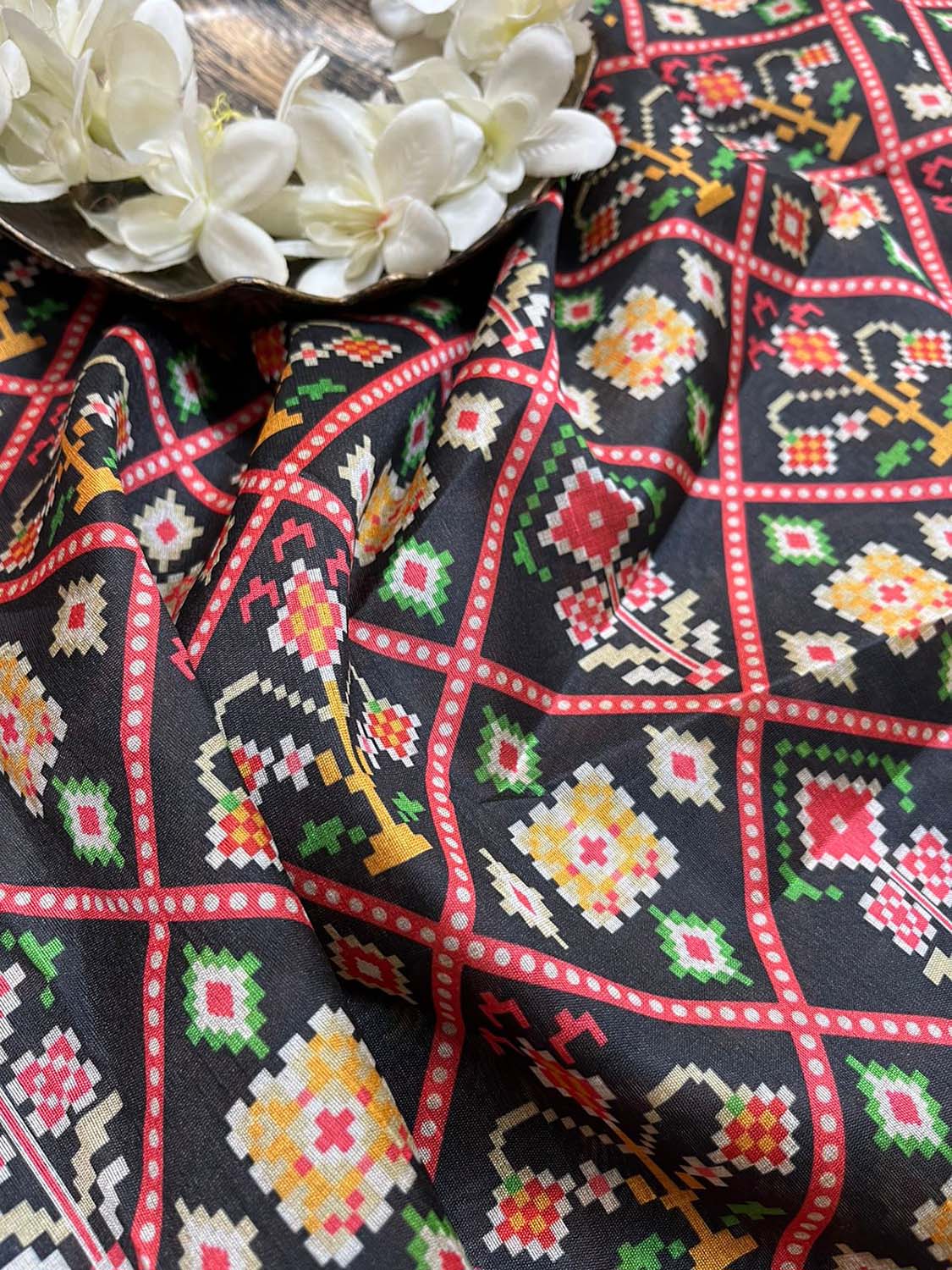 Black Digital Printed Patola Design Tussar Silk Fabric ( 1 Mtr ) - divyaindia 