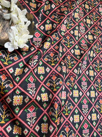 Black Digital Printed Patola Design Tussar Silk Fabric ( 1 Mtr ) - divyaindia 