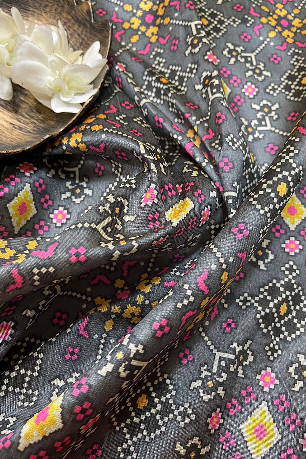 Grey Digital Printed Patola Design Tussar Silk Fabric ( 1 Mtr ) - divyaindia 