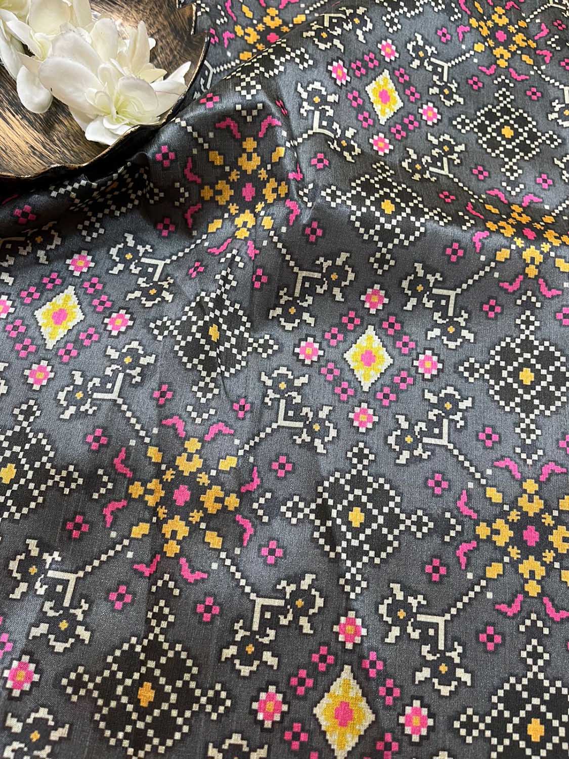 Grey Digital Printed Patola Design Tussar Silk Fabric ( 1 Mtr ) - divyaindia 