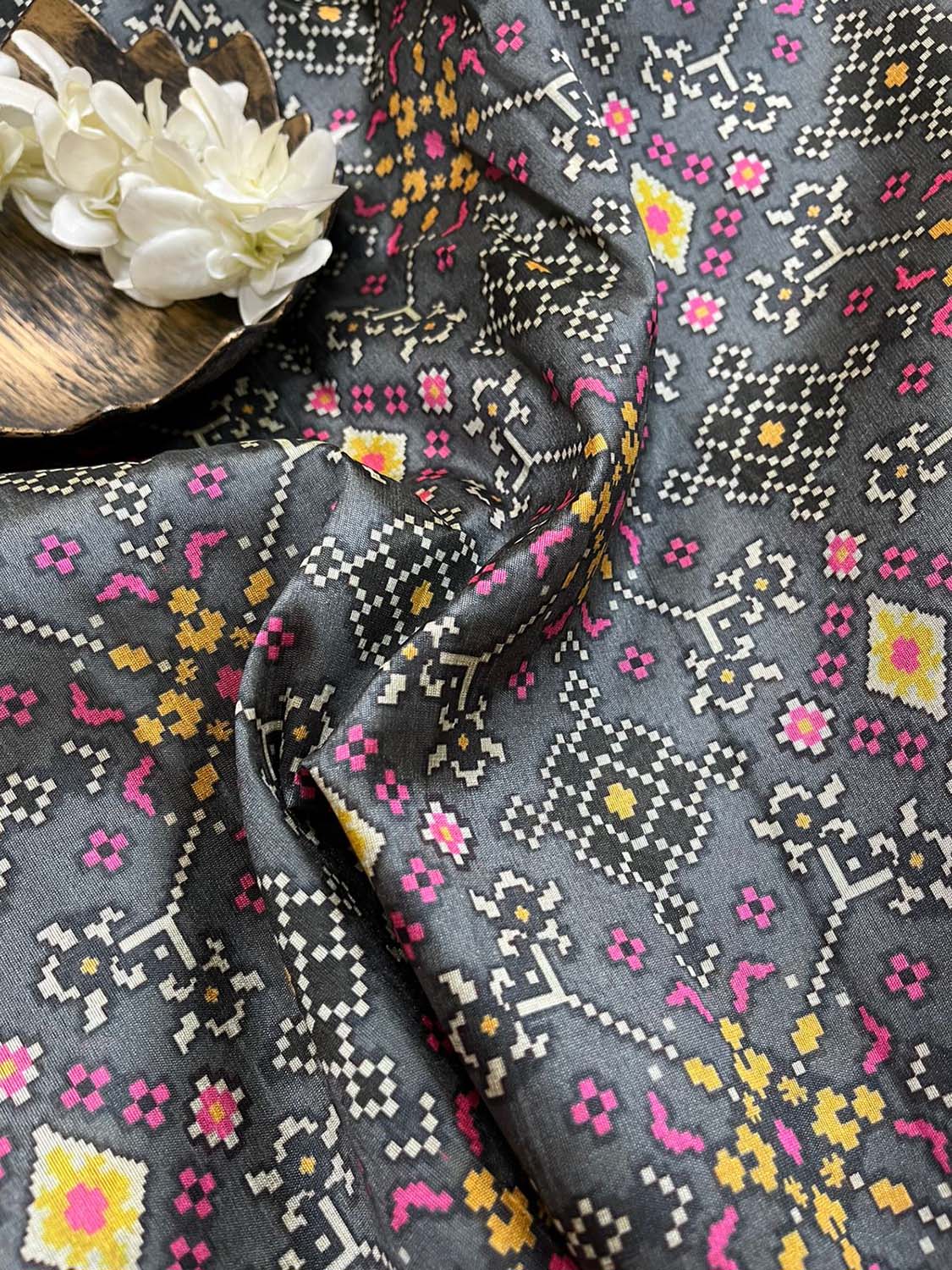 Grey Digital Printed Patola Design Tussar Silk Fabric ( 1 Mtr ) - divyaindia 