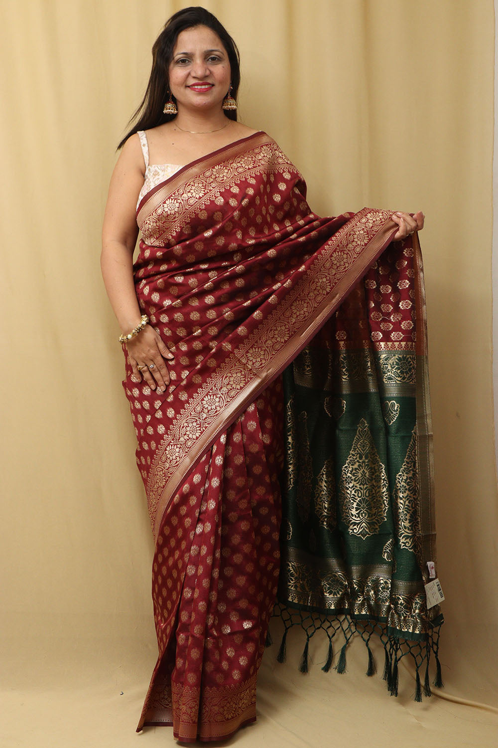 Regal Maroon Banarasi Silk Saree: Timeless Elegance