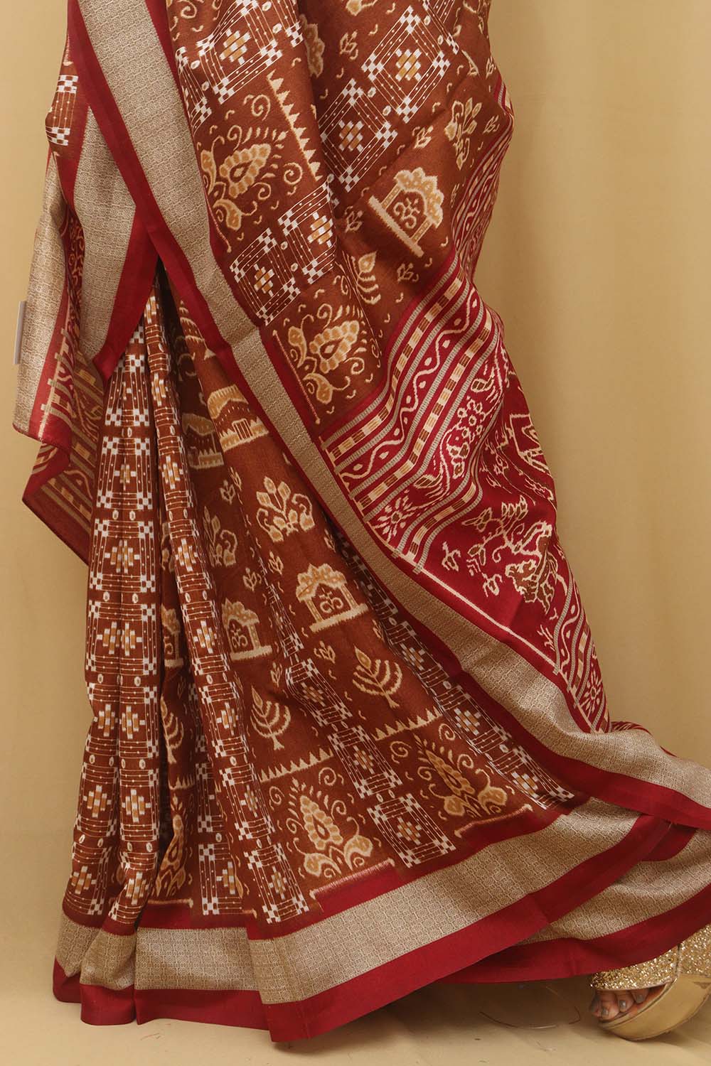 Elegant Brown Silk Sambalpuri Print Saree