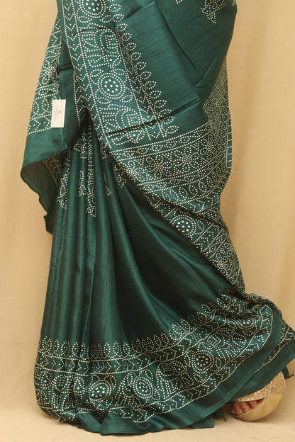 Stunning Green Bandhani Silk Saree with Digital Print