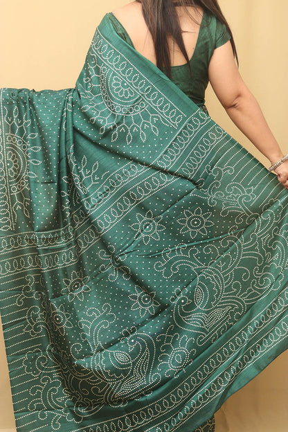 Stunning Green Bandhani Silk Saree with Digital Print