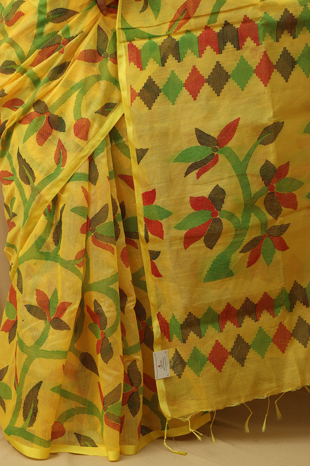 Yellow Jamdani Tussar Silk Saree: Elegant & Stylish