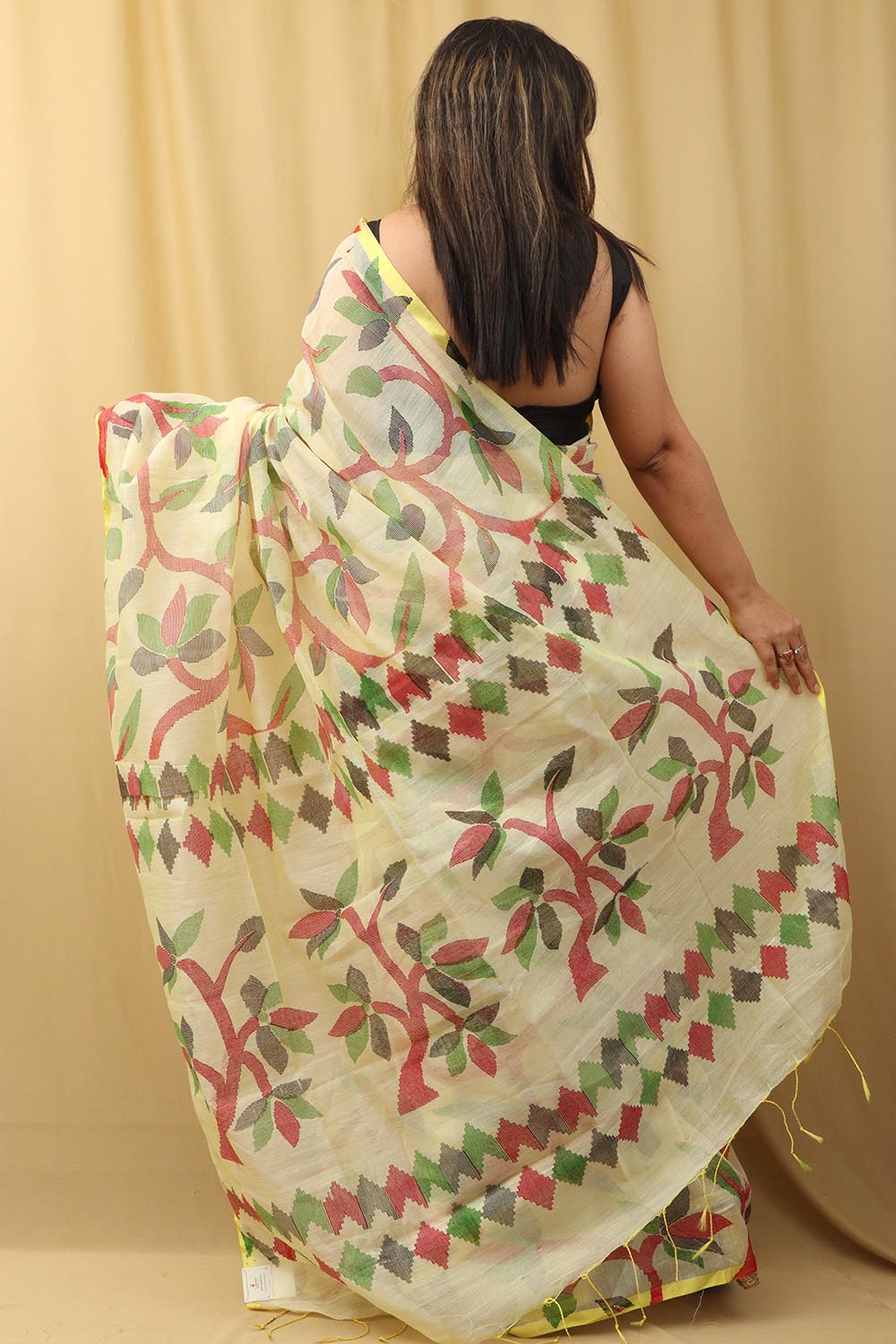 Pastel Jamdani Tussar Silk Saree - Elegant & Timeless