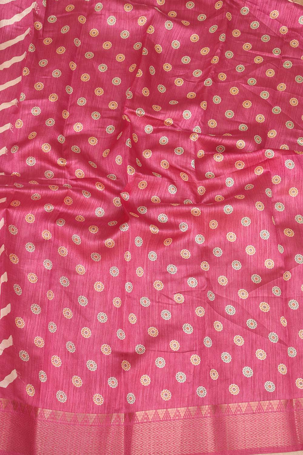Stunning Pink Leheriya Tussar Silk Saree