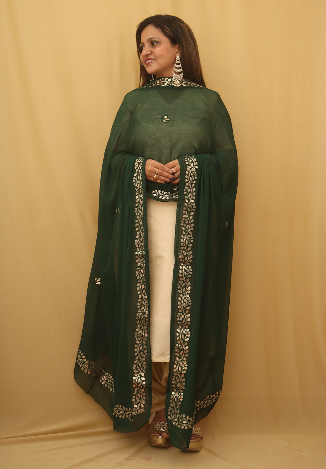 Green Gota Patti Work Chiffon Dupatta - divyaindia 