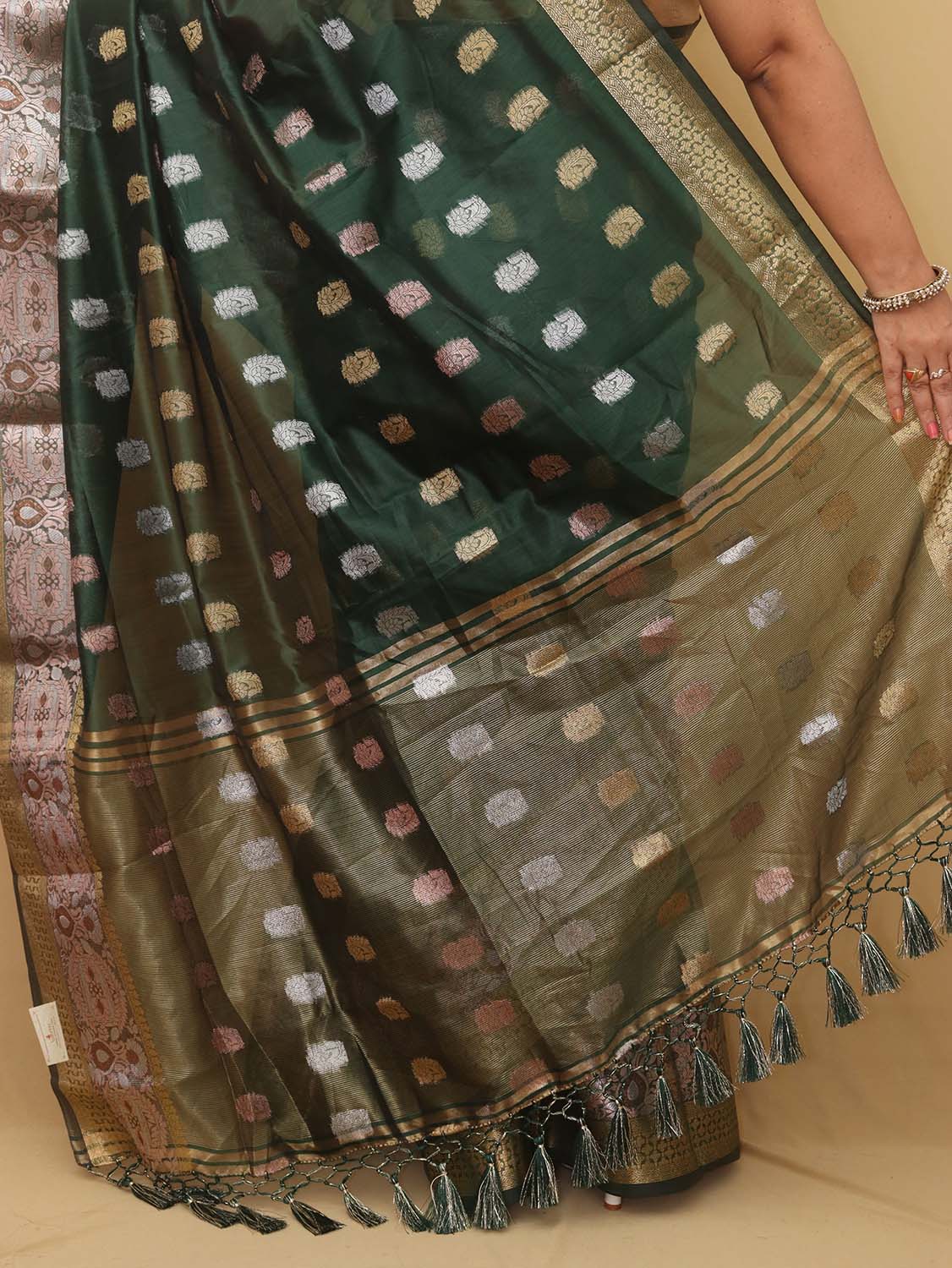 Green Banarasi Cotton Silk Saree - divyaindia 