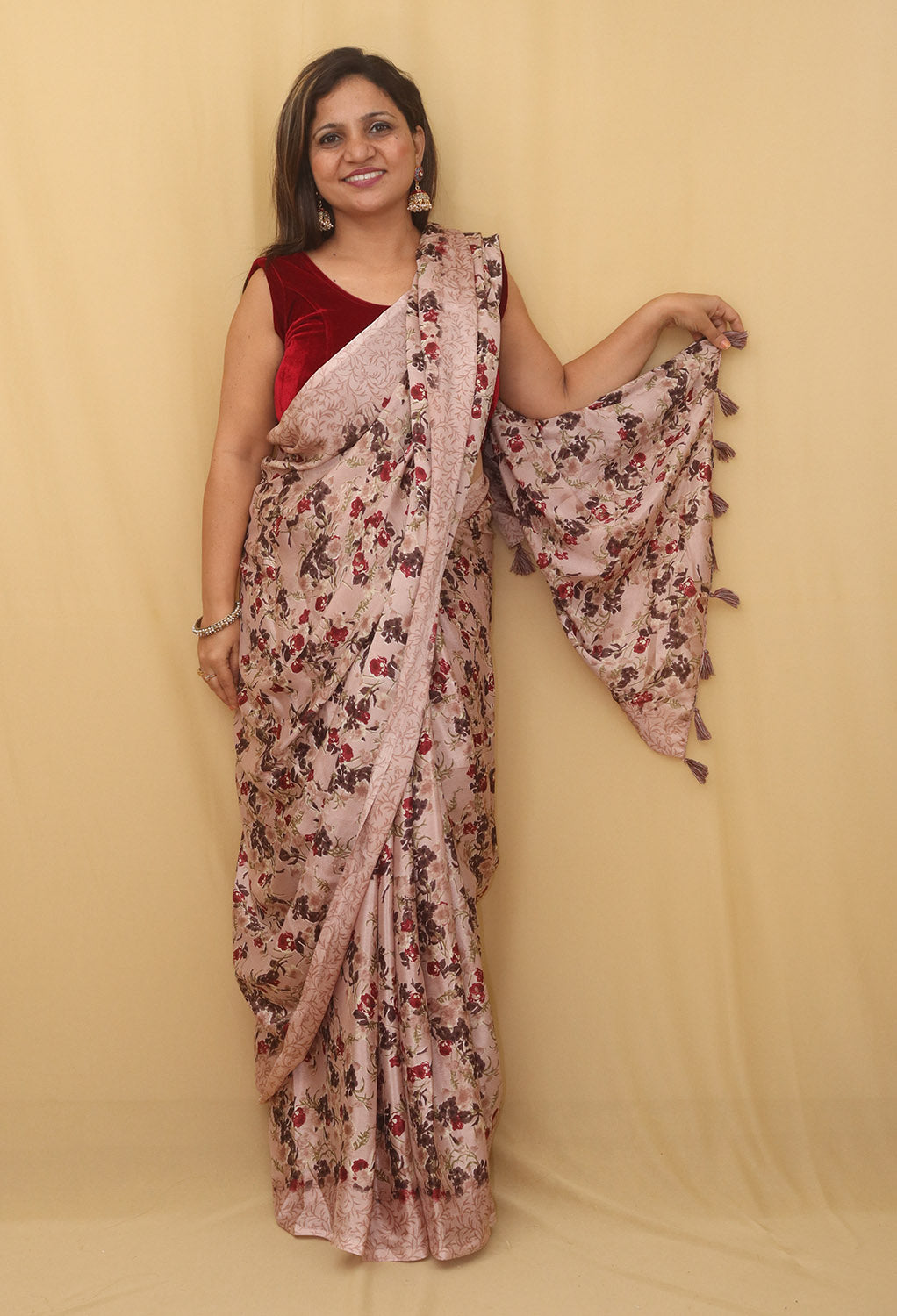 Pink Digital Printed Crepe Floral Design Saree