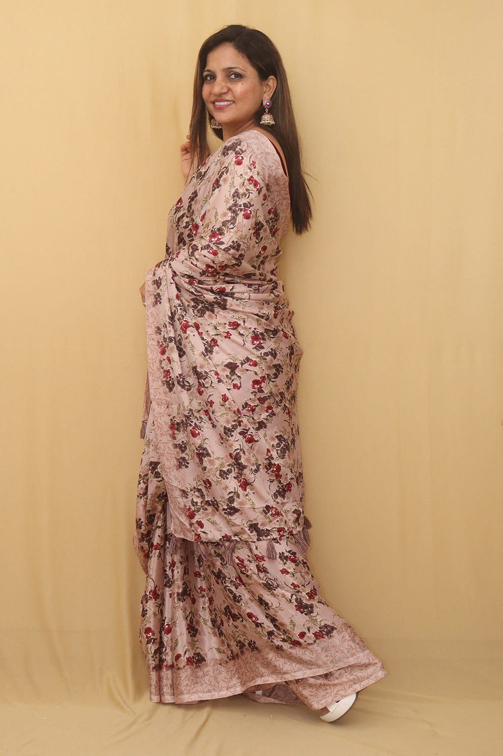 Pink Digital Printed Crepe Floral Design Saree